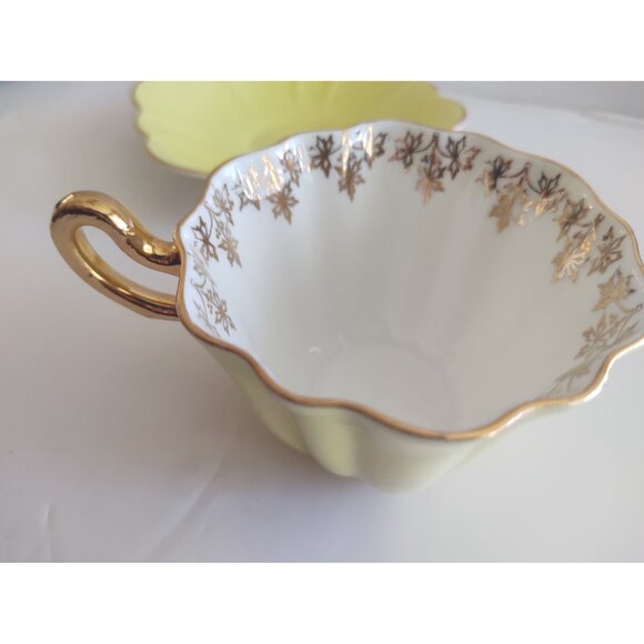 Royal Stuart Spencer Stevenson Cup & Saucer Harlequin Petal Shape Yellow / 1950s - Picture 5 of 11